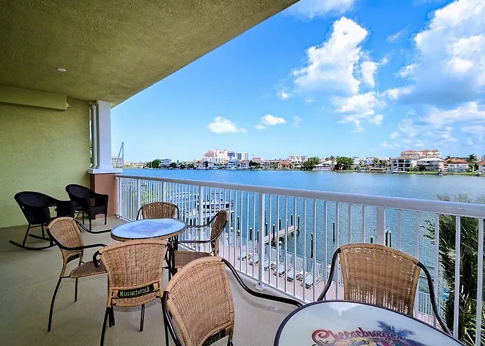 Sandpiper's Cove 303 Waterfront 3 Bedroom 2 Bathroom - Sandpiper's Cove 23146 Apartment Clearwater Beach