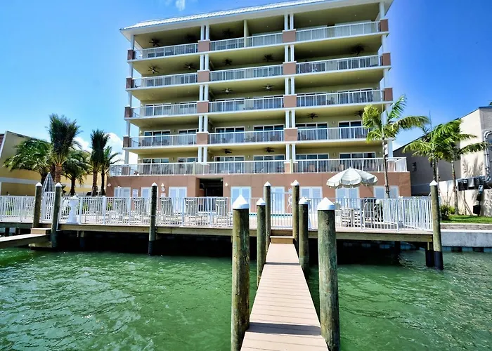 Apartment Sandpiper's Cove 303 Waterfront 3 Bedroom 2 Bathroom - Sandpiper's Cove 23146 Clearwater Beach