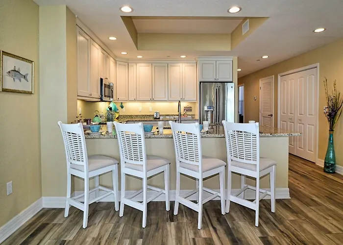 Apartment Sandpiper's Cove 303 Waterfront 3 Bedroom 2 Bathroom - Sandpiper's Cove 23146 Clearwater Beach
